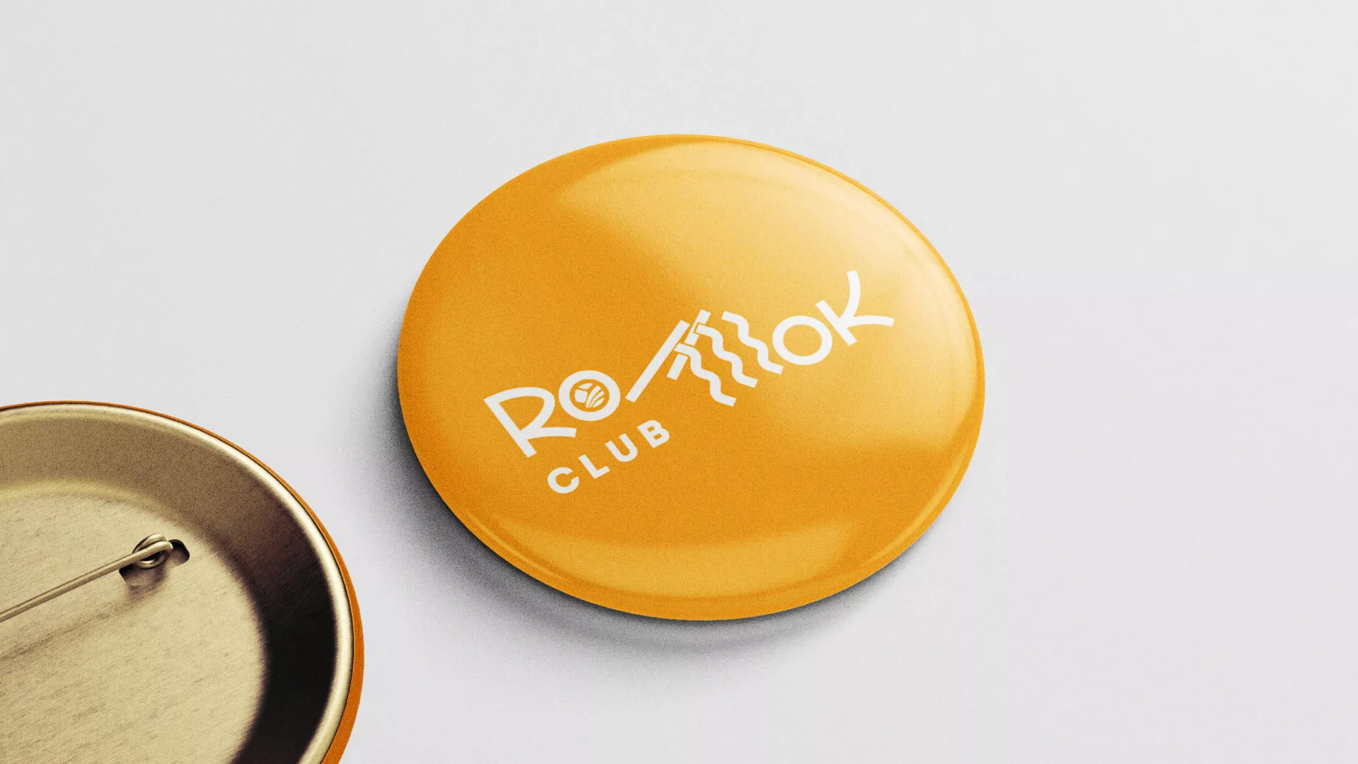 Создание логотипа суши-бара «Roll Wok Club» в Владивостоке