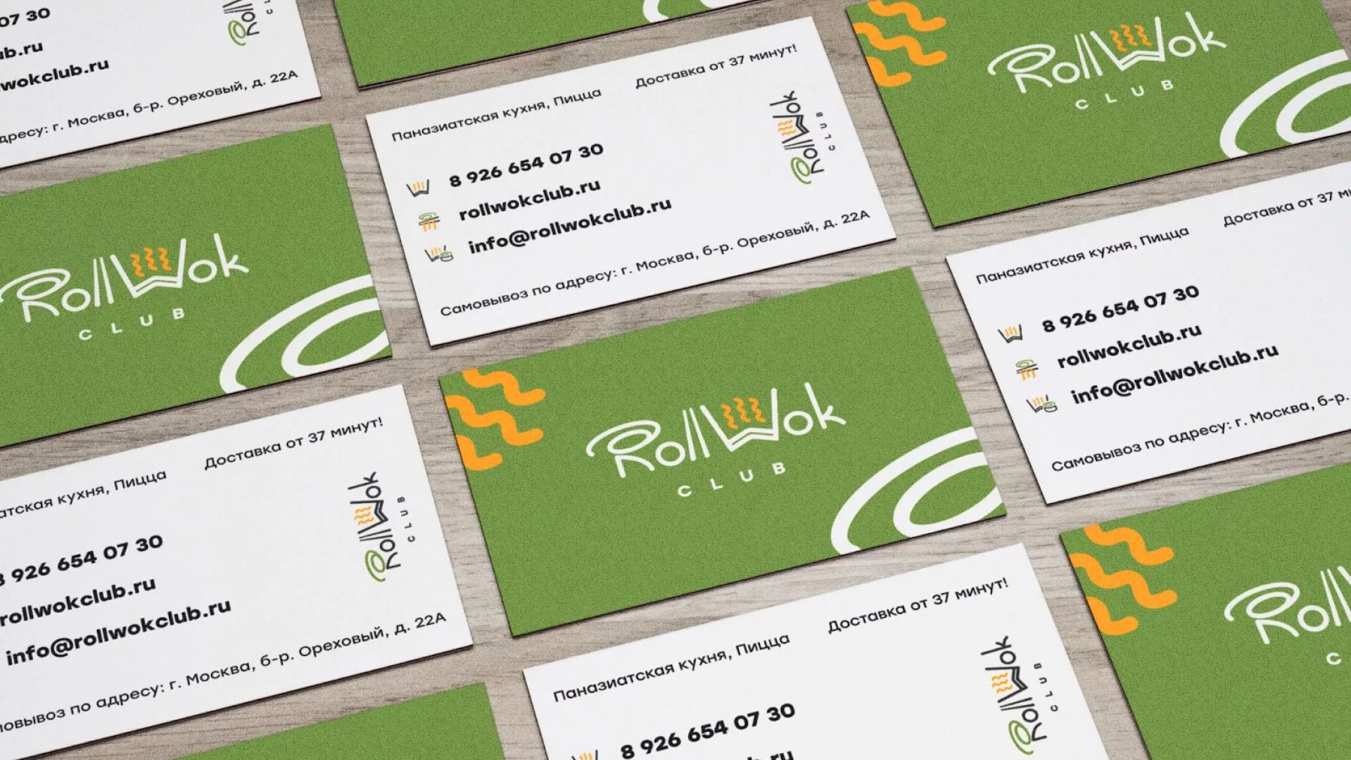 Разработка дизайна визиток суши-бара «Roll Wok Club» в Владивостоке