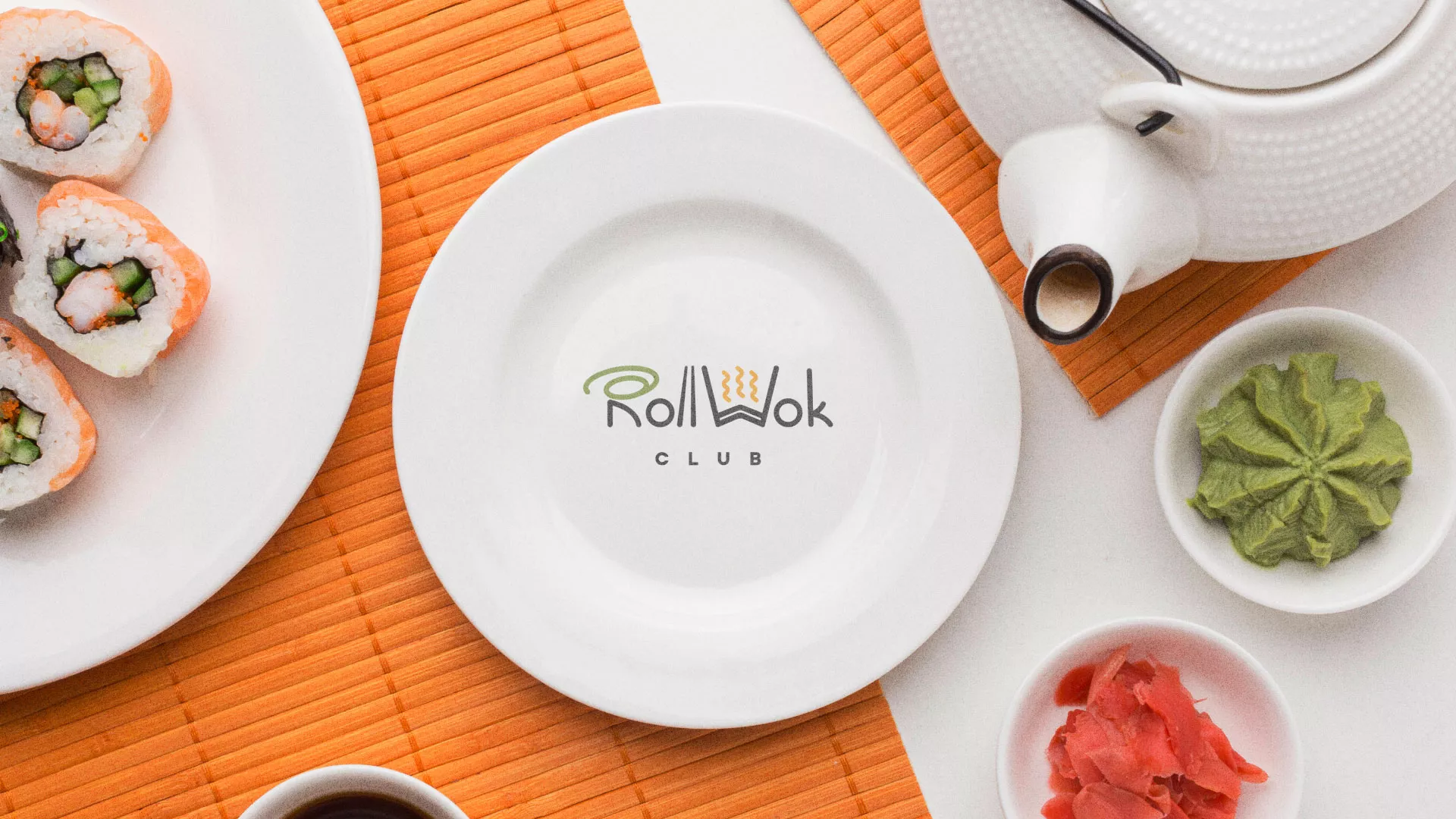 Разработка логотипа и фирменного стиля в Владивостоке для суши-бара «Roll Wok Club» Разработка логотипа и фирменного стиля в Владивостоке для суши-бара «Roll Wok Club»
